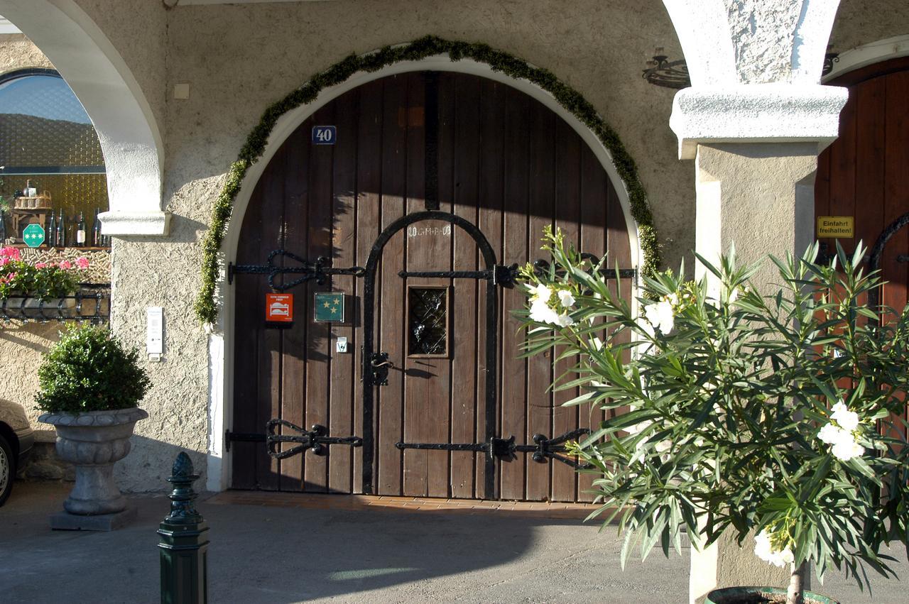 Weingut-Pension Stockingerhof 杜伦斯坦 外观 照片
